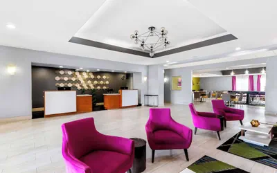 Photo 2 - Best Western Boerne Inn & Suites