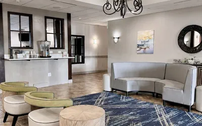 Photo 4 - La Quinta Inn & Suites by Wyndham Biloxi