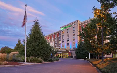 Photo 2 - Holiday Inn Express Eugene - Springfield by IHG