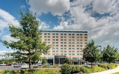 Photo 2 - Hilton Minneapolis/Bloomington