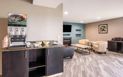 Photo 4 - Sleep Inn & Suites Madison West