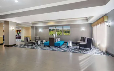 Photo 3 - La Quinta Inn & Suites by Wyndham Temecula