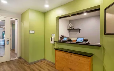 Photo 4 - Extended Stay America Select Suites - Pensacola - Northwest