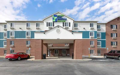 Photo 2 - Extended Stay America Select Suites - Indianapolis - Plainfield