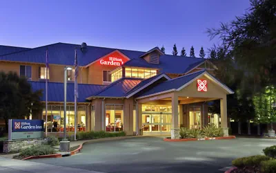 Photo 2 - Hilton Garden Inn Sonoma County Airport