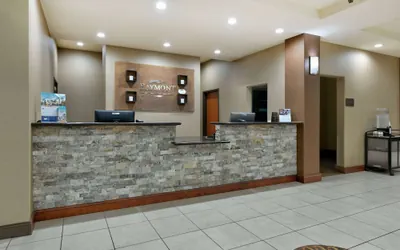 Photo 3 - Baymont Inn & Suites by Wyndham Glen Rose