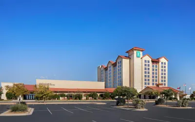 Photo 2 - Embassy Suites by Hilton San Marcos Hotel Conference Center