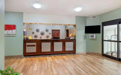 Photo 3 - Best Western Plus Hopewell Fort Lee