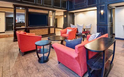 Photo 3 - Hampton Inn & Suites Waco-South