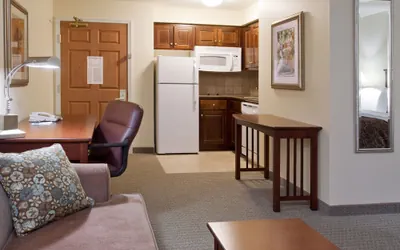 Photo 5 - Staybridge Suites Akron-Stow-Cuyahoga Falls by IHG