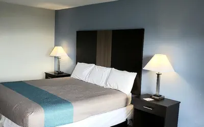 Photo 4 - Econo Lodge Mineral Wells