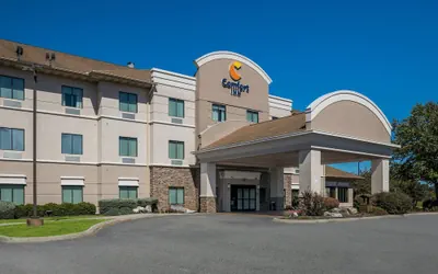 Photo 2 - Comfort Inn Powell - Knoxville North