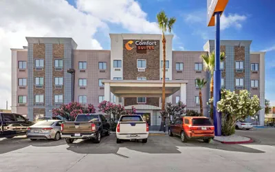 Photo 2 - Comfort Suites Laredo - Nuevo Laredo
