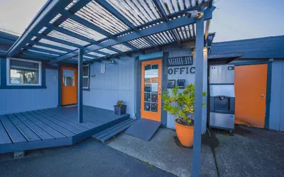 Photo 4 - City Centre Motel by OYO