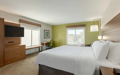 Photo 5 - Holiday Inn Express Hotel & Suites Vestal by IHG