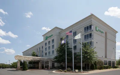 Holiday Inn Winchester Se-Historic Gateway by IHG
