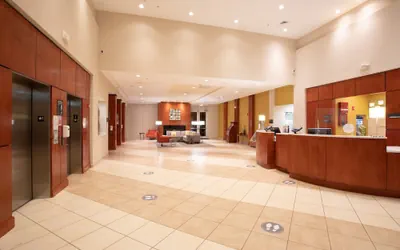 Photo 4 - Holiday Inn Winchester Se-Historic Gateway by IHG