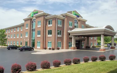 Photo 2 - Holiday Inn Express & Suites Lexington Dtwn Area-Keenland by IHG