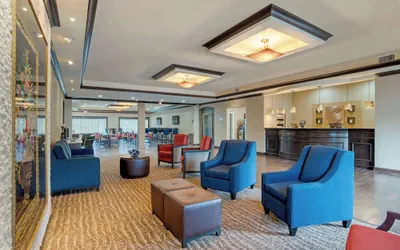 Photo 3 - Comfort Suites Alexandria North