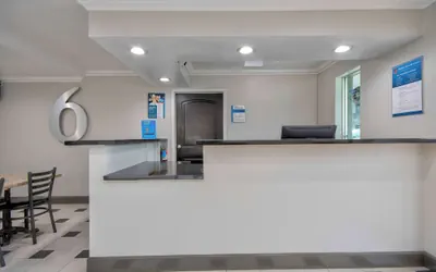 Photo 3 - Studio 6 Suites – San Bernardino, CA