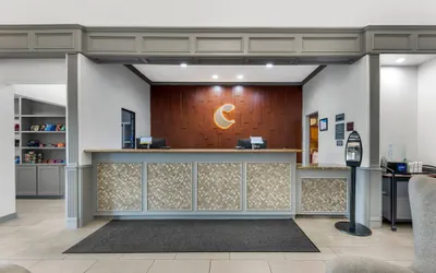 Photo 3 - Comfort Inn & Suites Schulenburg