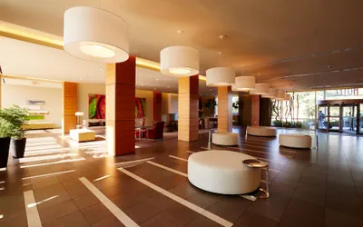 Photo 3 - I Hotel And Illinois Conference Center