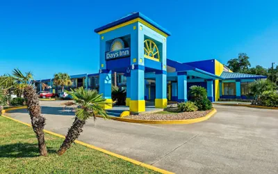 Photo 2 - Days Inn by Wyndham Lafayette Near Lafayette Airport