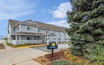 Photo 2 - Days Inn by Wyndham Ames
