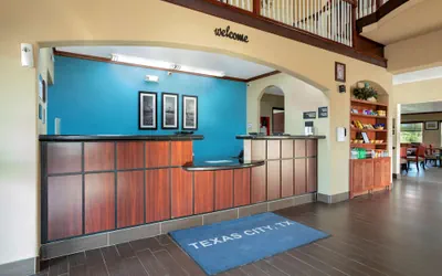 Photo 4 - Best Western Texas City