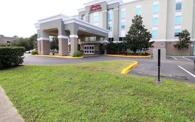 Photo 2 - Hampton Inn & Suites Palm Coast