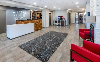 Photo 4 - Hampton Inn Sheridan