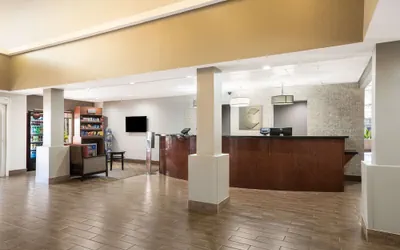Photo 3 - Comfort Suites Forsyth near I-75