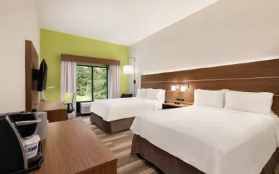 Photo 4 - Holiday Inn Express Hotel & Suites Lavonia by IHG