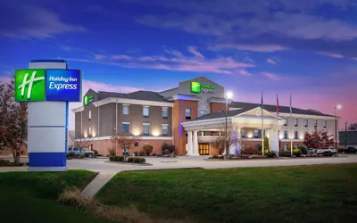 Photo 2 - Holiday Inn Express Vincennes by IHG