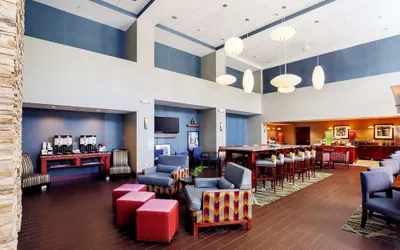 Photo 3 - Hampton Inn & Suites Poughkeepsie
