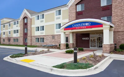 Photo 2 - Candlewood Suites Milwaukee Brown Deer by IHG