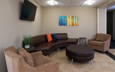 Candlewood Suites Olathe by IHG
