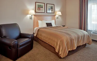 Photo 3 - Candlewood Suites Olathe by IHG