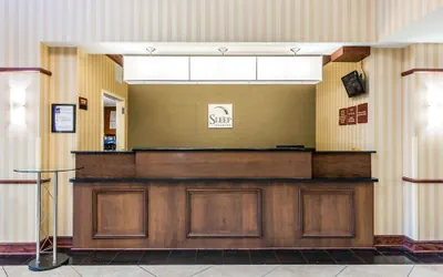 Photo 4 - Sleep Inn & Suites University/Shands