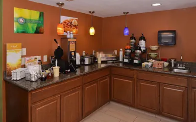 Photo 5 - Quality Inn Appleton West