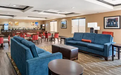 Photo 4 - Comfort Inn & Suites Clinton - Jackson West