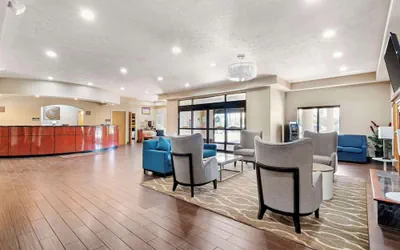 Photo 4 - Comfort Suites Merrillville near US 30
