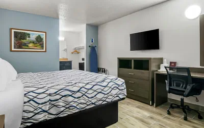 Photo 2 - Americas Best Value Inn Weatherford, TX
