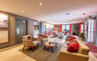 Photo 3 - Daddy O Hotel