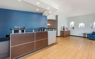 Photo 4 - Cambria Hotel Minneapolis Maple Grove