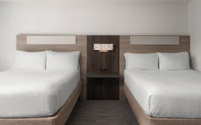 Photo 2 - Holiday Inn Express & Suites Chaffee-Jacksonville West by IHG