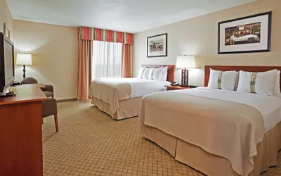Photo 3 - Holiday Inn Purdue - Fort Wayne by IHG