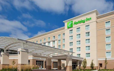 Photo 2 - Holiday Inn Purdue - Fort Wayne by IHG