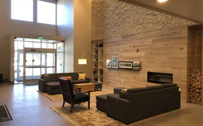 Photo 3 - Country Inn & Suites by Radisson, Flagstaff Downtown, AZ