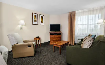 Photo 3 - Candlewood Suites Galveston by IHG